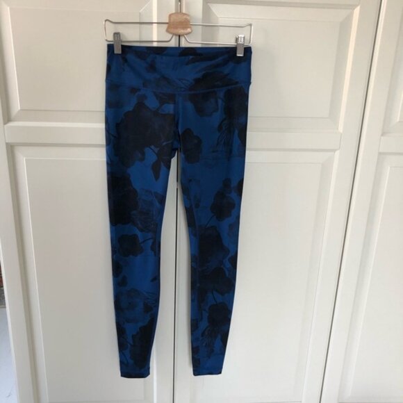 Lululemon wunder under - Picture 2 of 5